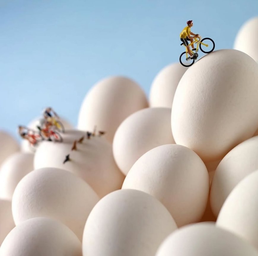 “Small Figures, Big Imagination” ,28 Photographs of Turning Food into Tiny Worlds