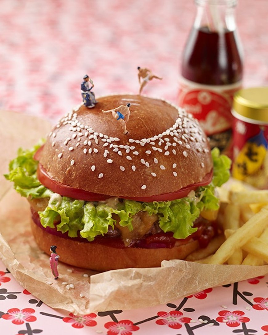 “Small Figures, Big Imagination” ,28 Photographs of Turning Food into Tiny Worlds