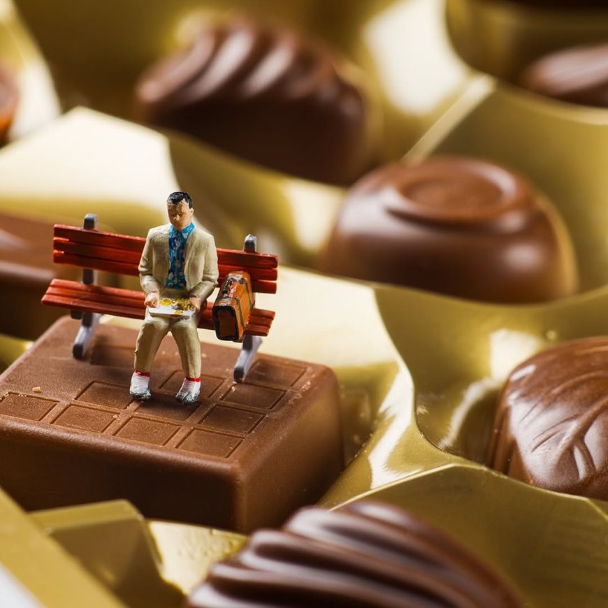 “Small Figures, Big Imagination” ,28 Photographs of Turning Food into Tiny Worlds